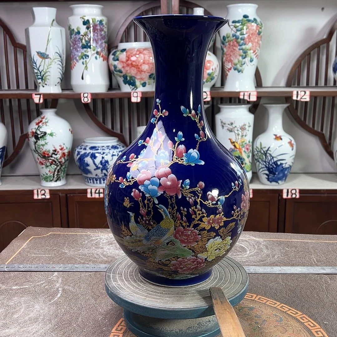 摆件景德镇陶瓷赏景泰蓝