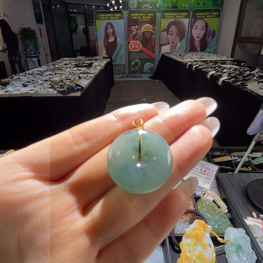颈饰未镶嵌翡翠?****?一