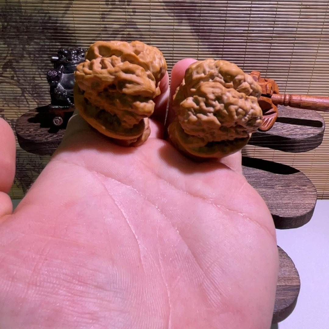 1***1文玩核桃吊坠蛤蟆