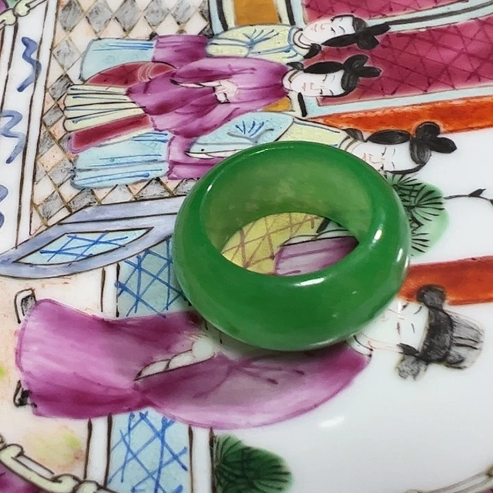 翡翠戒指未镶嵌小精品戒圈，价格美丽