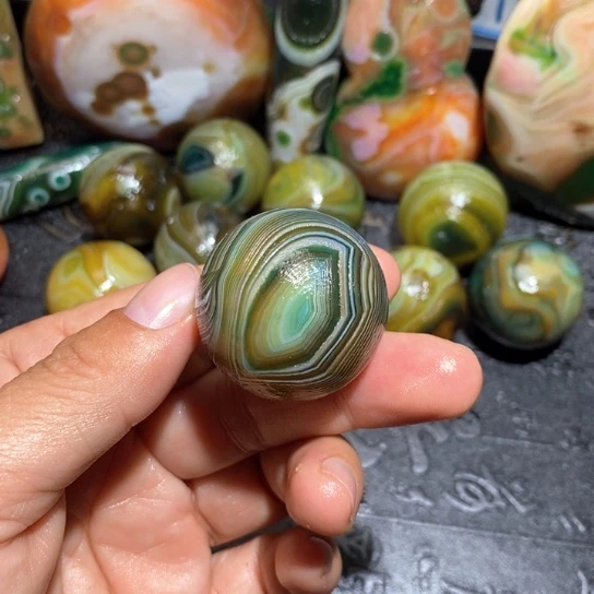 石英质玉珠宝半成品未镶嵌用****7