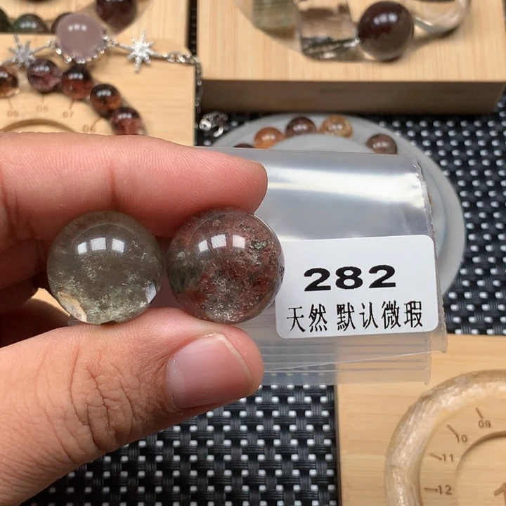 团***子颈饰未镶嵌水晶水晶