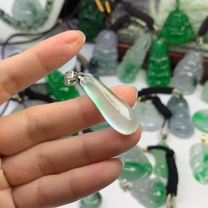 颈饰未镶嵌翡翠源头