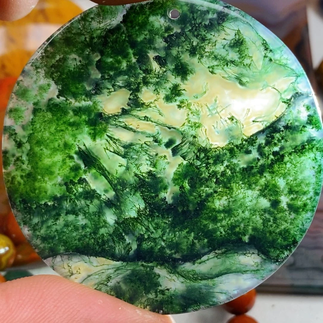 张***师玛瑙/玉髓未镶嵌颈饰
