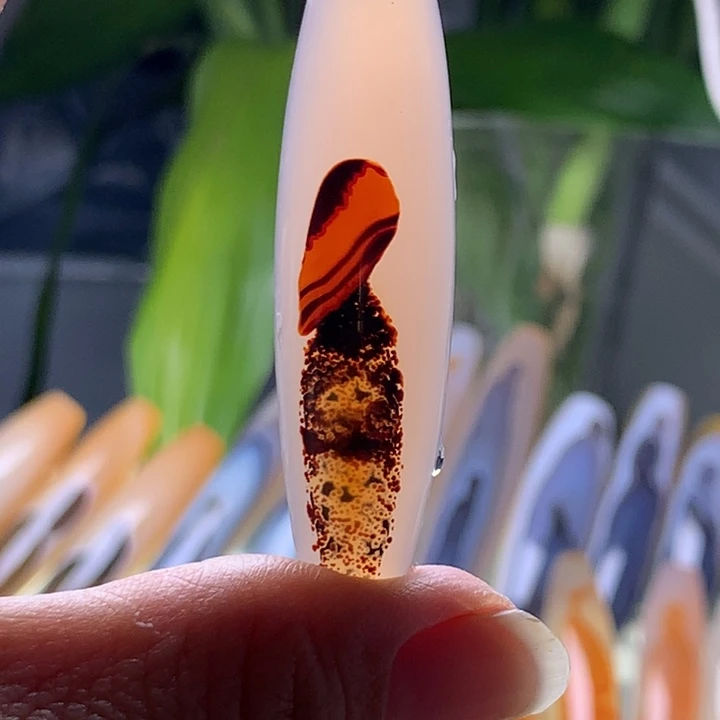 未镶嵌玛瑙/玉髓珠宝半成品44