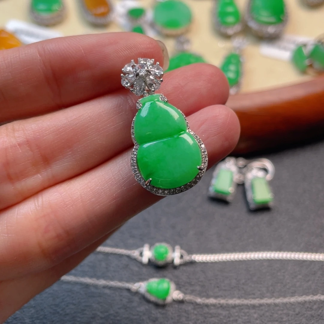翡翠吊坠(不含链)银S925镶嵌