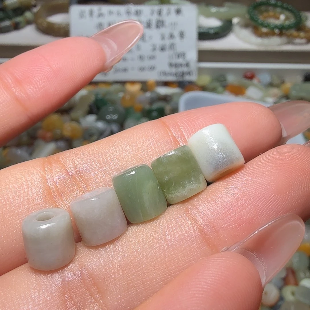 和田玉未镶嵌珠宝奇石