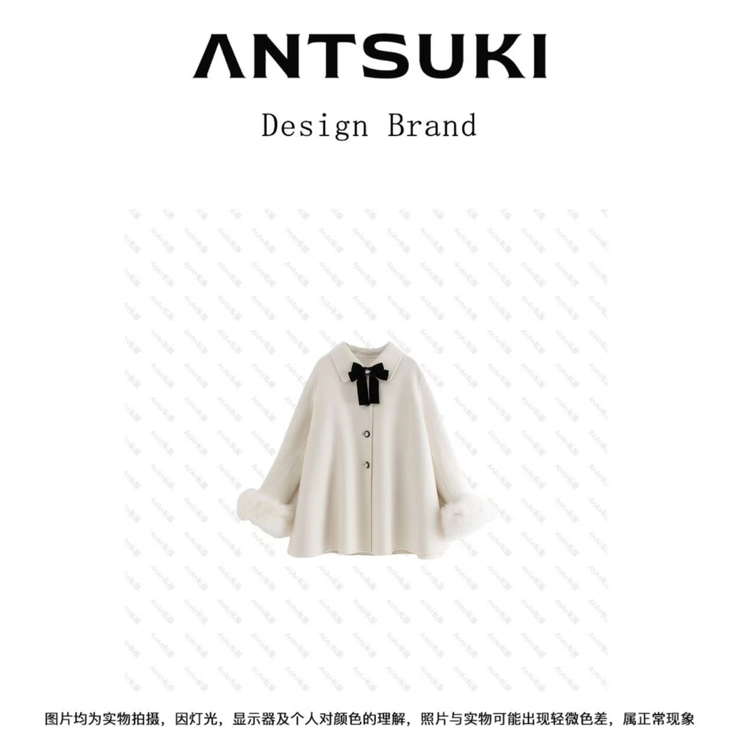 AnTsuki.【神明少女】赵露思同款秋冬千金优雅风白色斗篷羊毛大衣