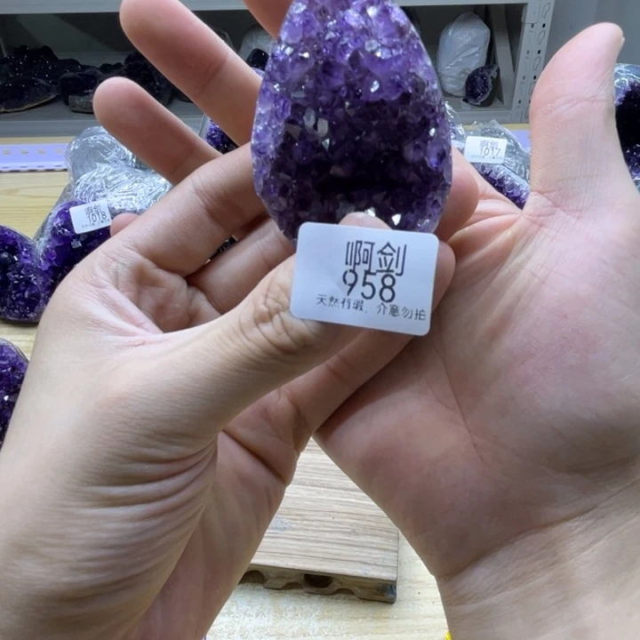 未镶嵌水晶大型摆件（非配饰）