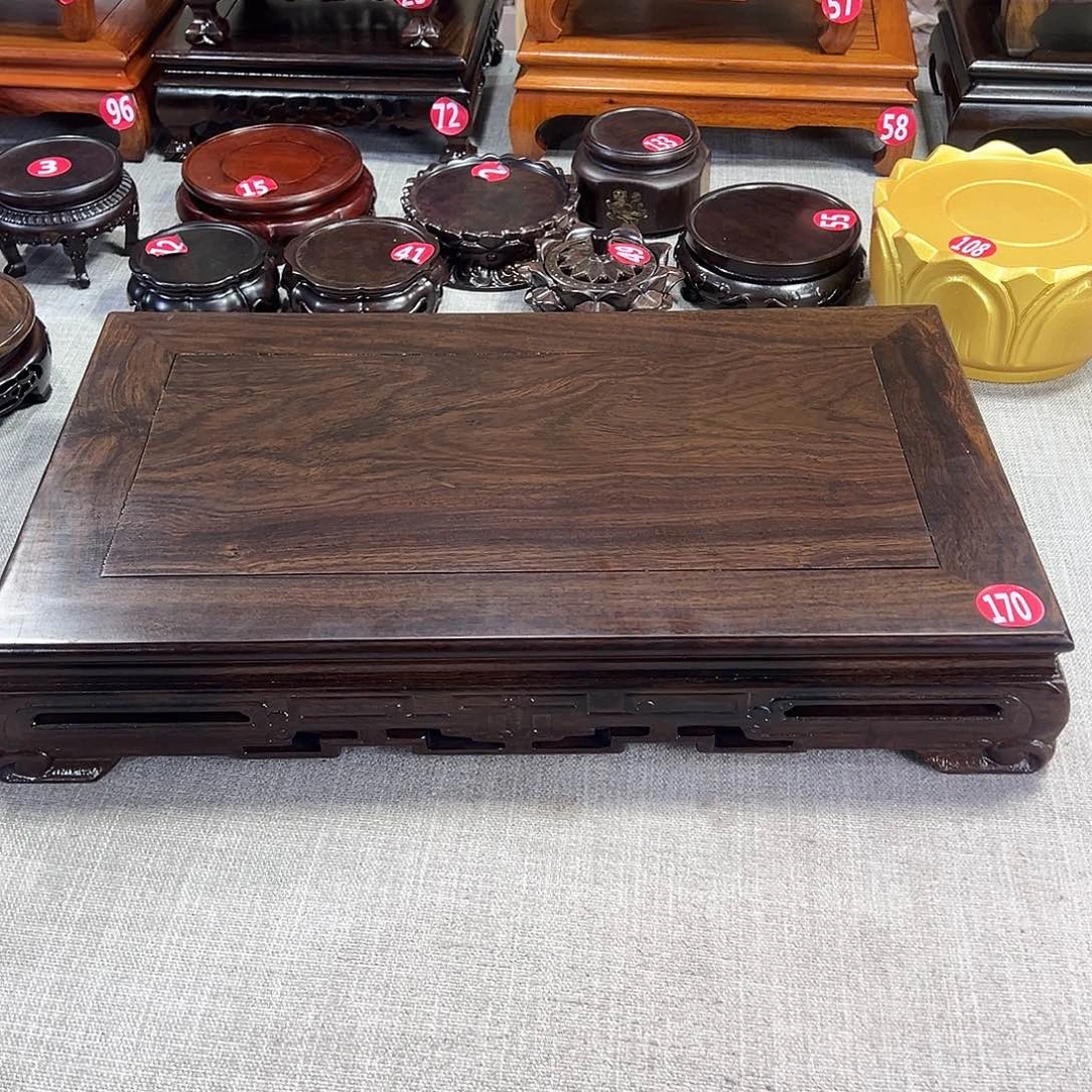 红木底座精雕工艺品