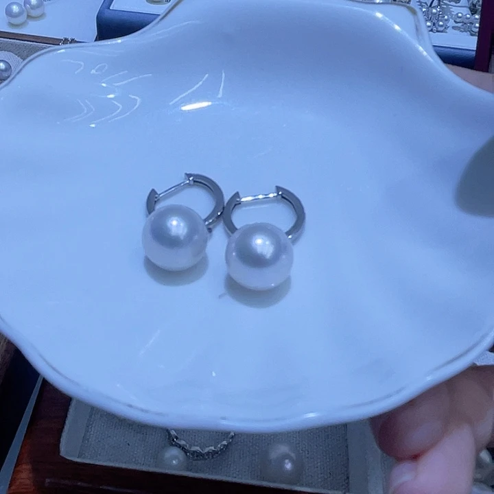 淡水珍珠耳饰银S925镶嵌一**亿