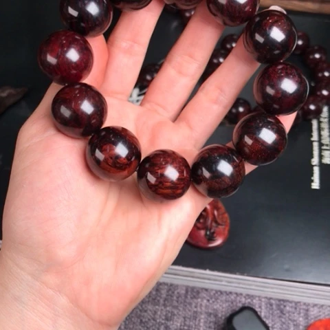 降真香把件战*手串