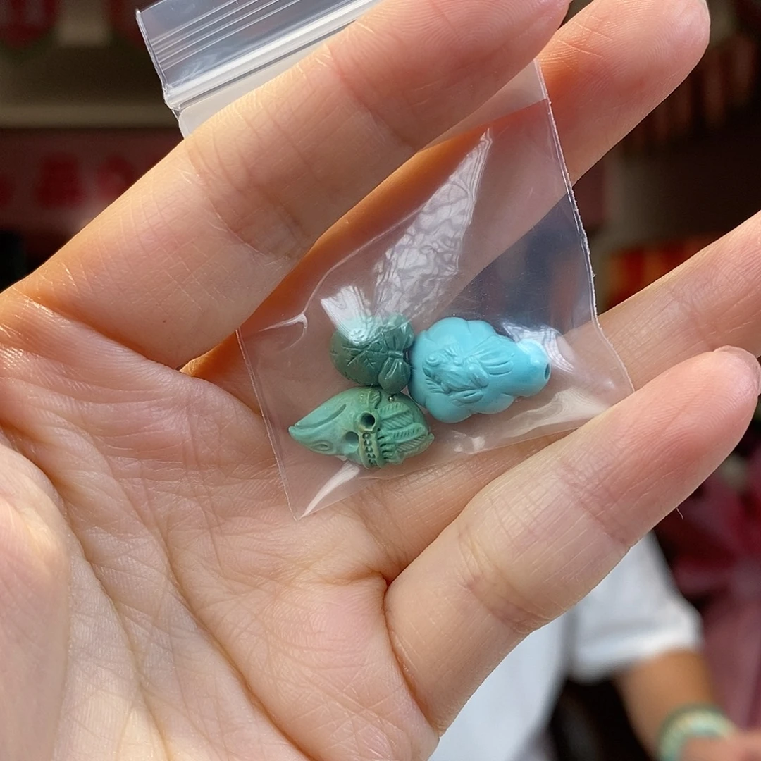 未镶嵌绿松石珠宝奇石