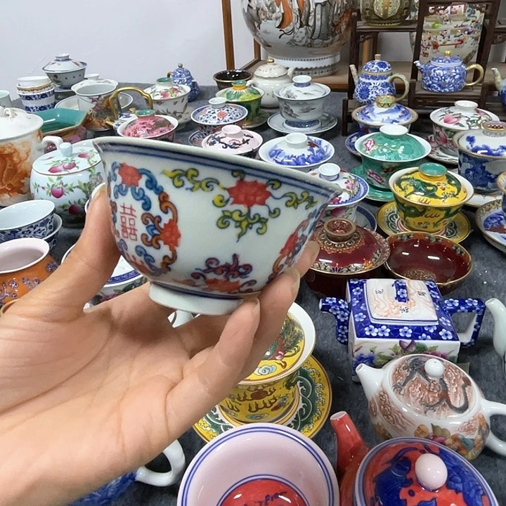 仐***哒摆件景德镇陶瓷博物有限公司