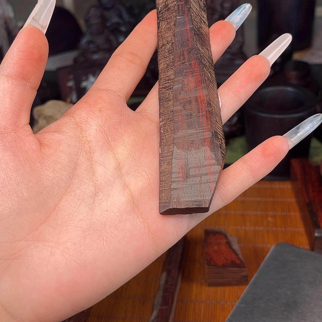 J***J檀香紫檀（小叶紫檀）