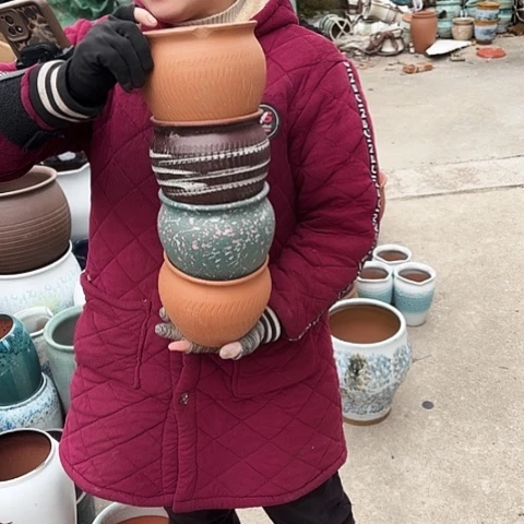 口14高13瑕疵盆子。