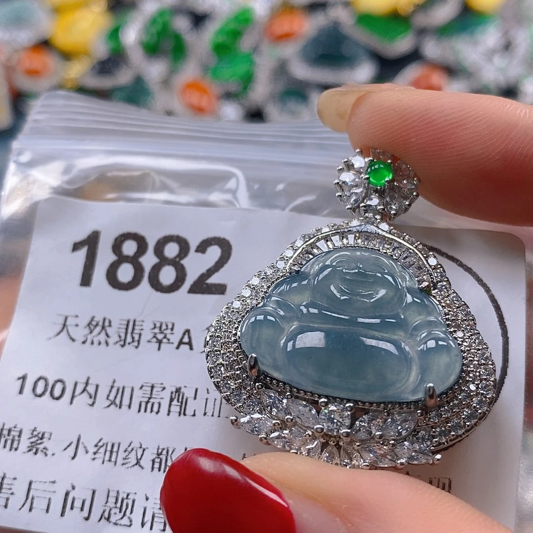 吊坠(不含链)未镶嵌翡翠