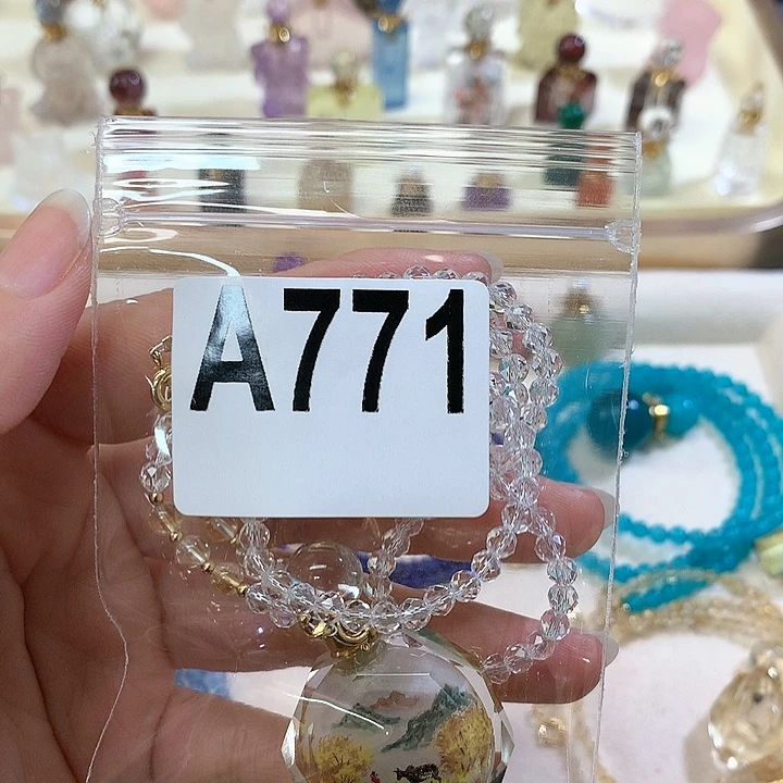 水晶香水瓶未镶嵌王*妞