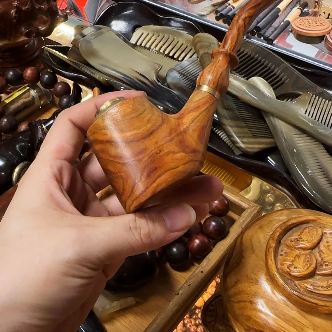 交趾黄檀（大红酸枝）