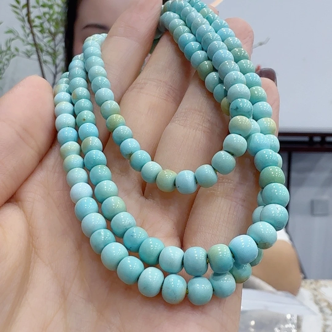 小***陈绿松石未镶嵌珠宝奇石