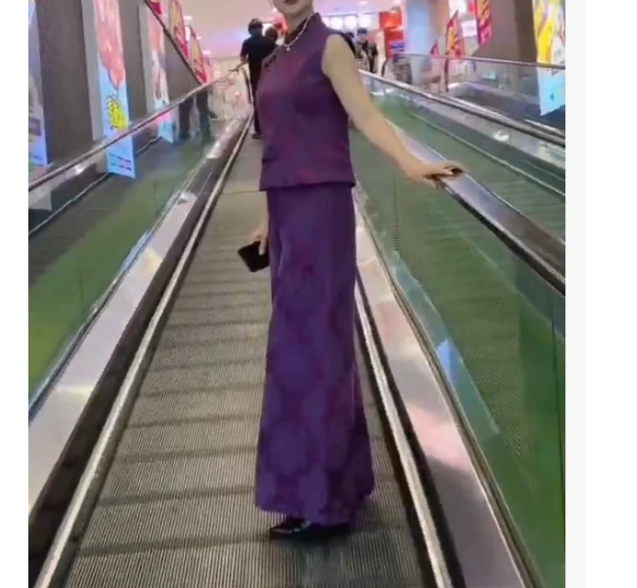 时尚潮流百搭精品女装dgd3730