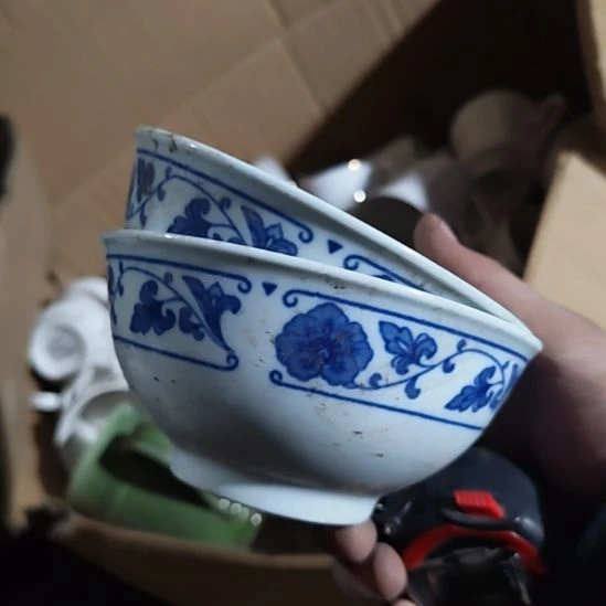 茶盏陶瓷盘子碗啥都有