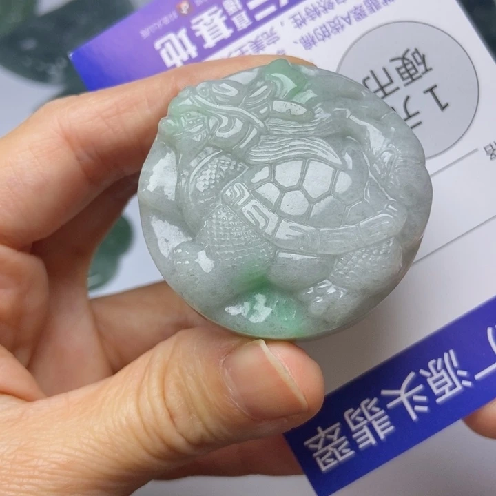 翡翠未镶嵌项圈翡翠