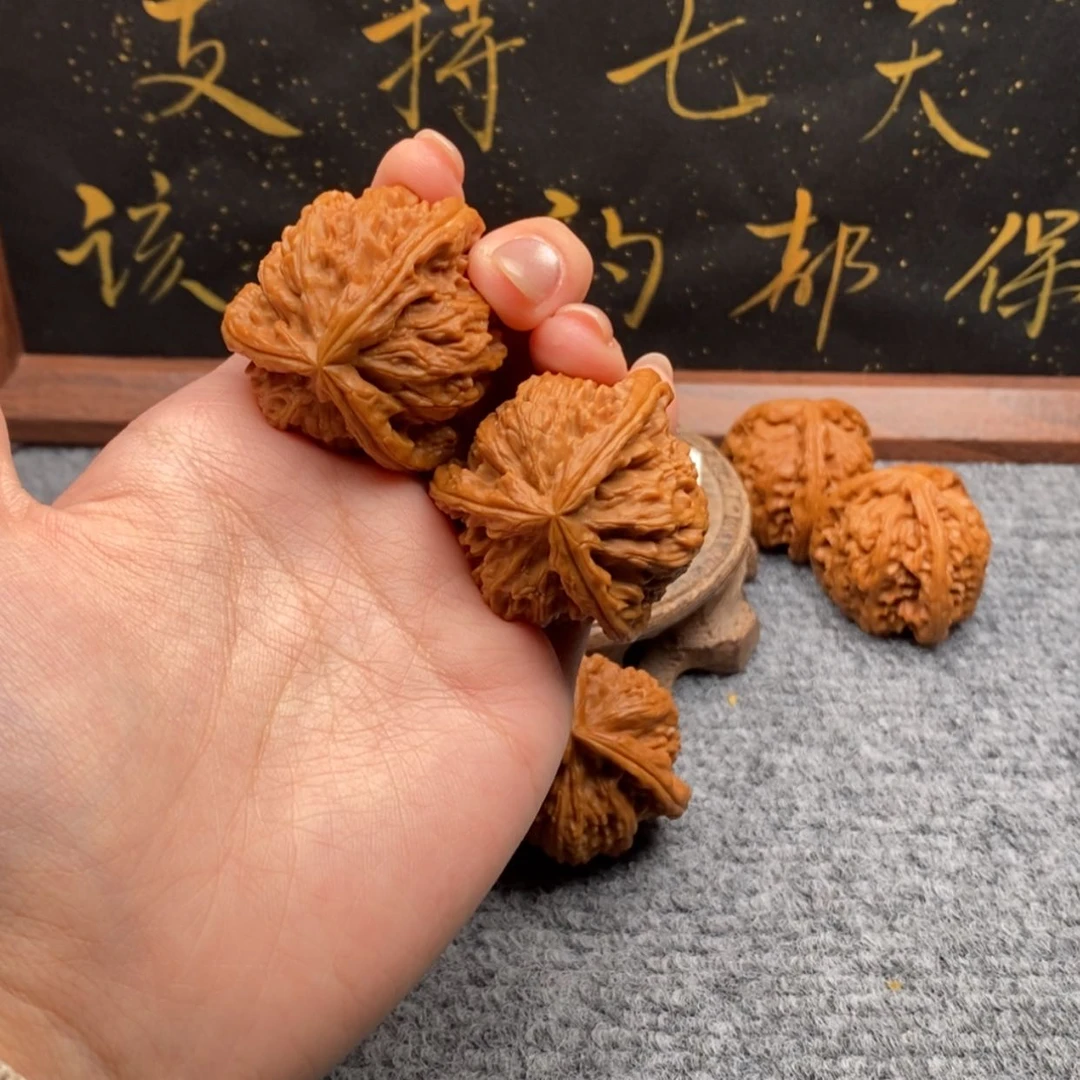 【闪购商品】吊坠文玩核桃十**衰