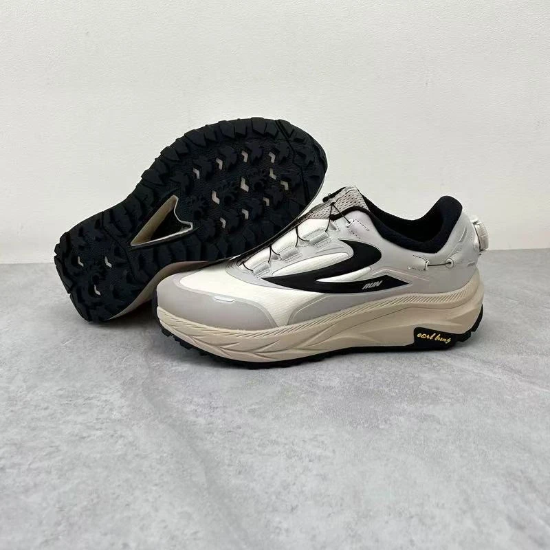 情侣款运动休闲鞋230