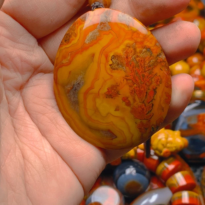 玛瑙/玉髓未镶嵌平安无事牌