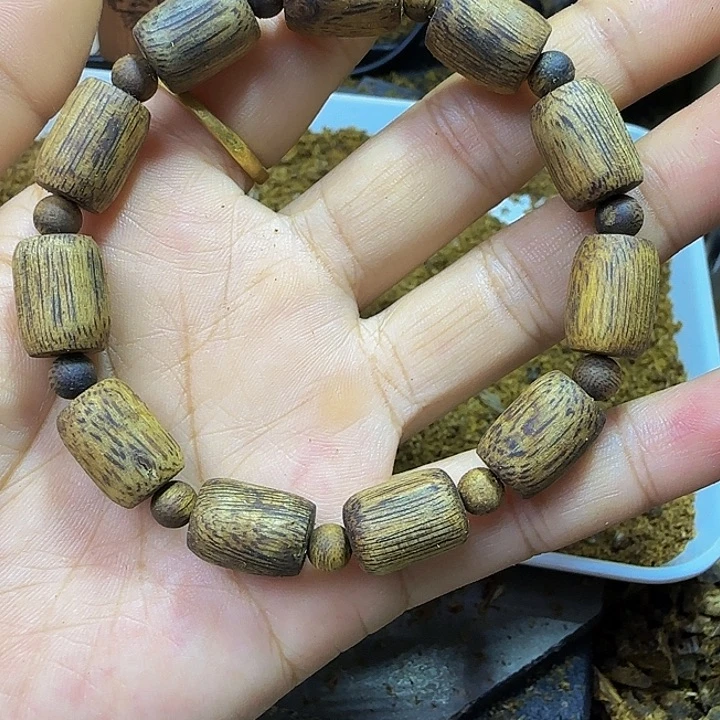 沉香碎屑沉香捡漏09桶朱不退不换
