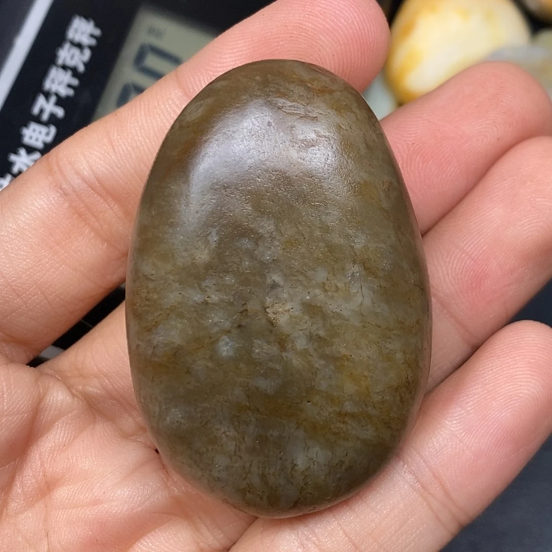 和田玉（糖玉）未镶嵌挂件