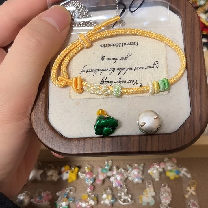 足银布艺银饰x2个+手绳+银链（硅胶圈）