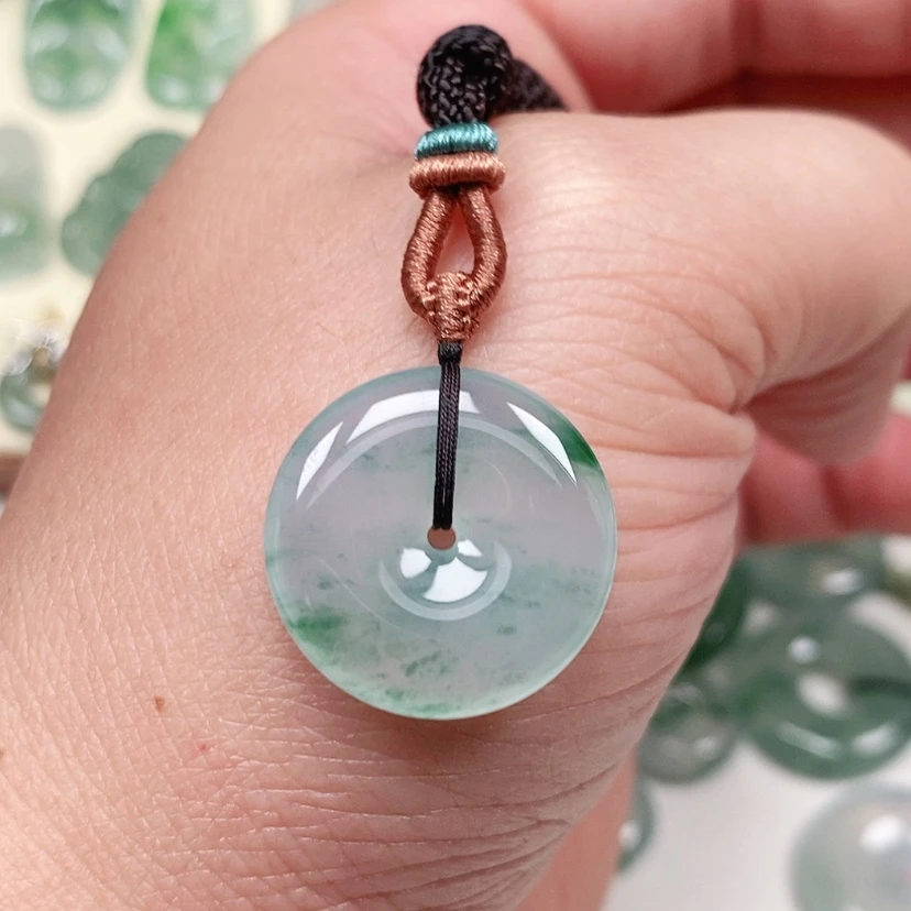 【闪购商品】颈饰未镶嵌翡翠