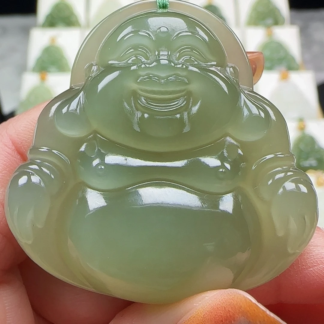 和田玉足金镶嵌吊坠(赠链)