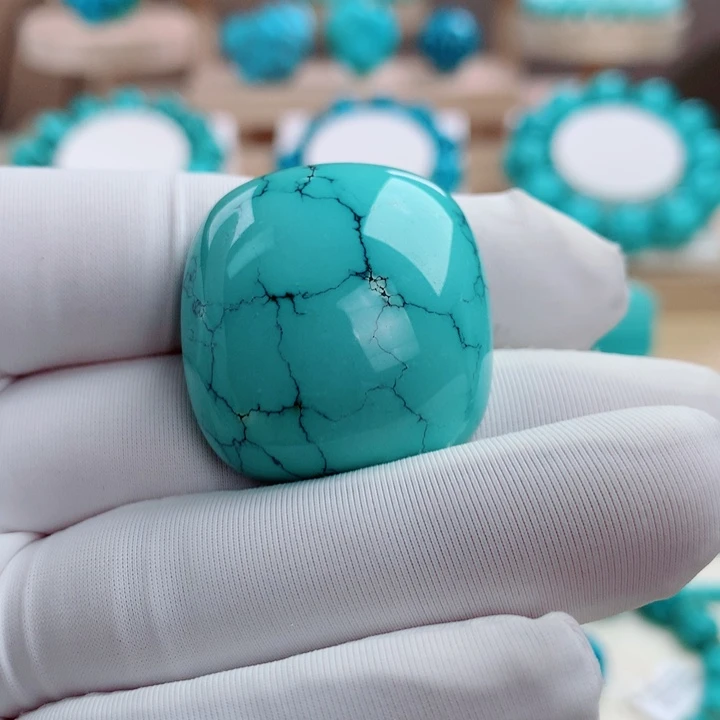 绿松石未镶嵌挂件