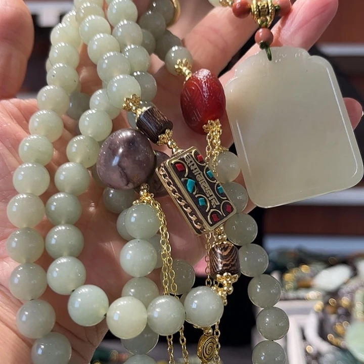 岫玉未镶嵌毛衣链