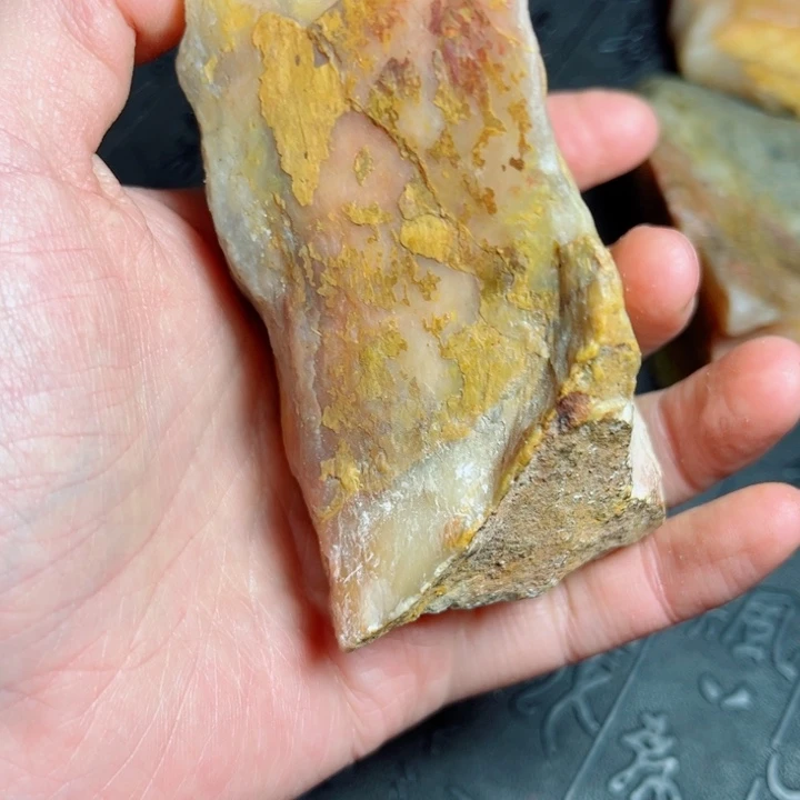 昌化石书**刻昌化原石印