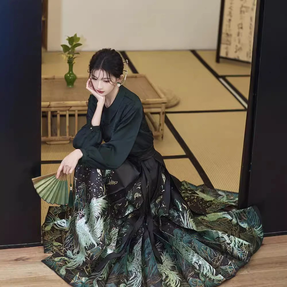 新中式国风青羽明制汉服仿妆花一片式织金高端马面裙套装女春秋搭