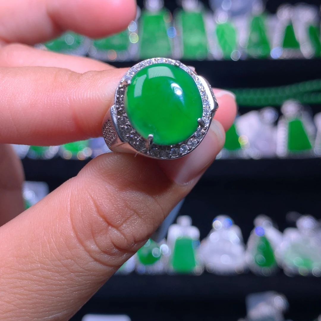 【闪购商品】颈饰银S925镶嵌翡翠天然翡翠