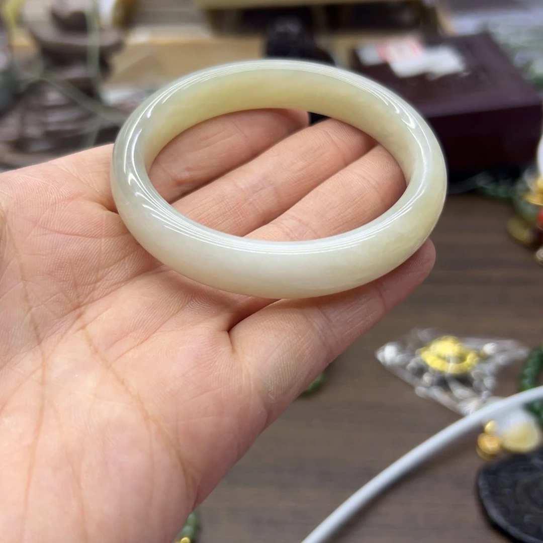 和田玉未镶嵌手镯55圈围894