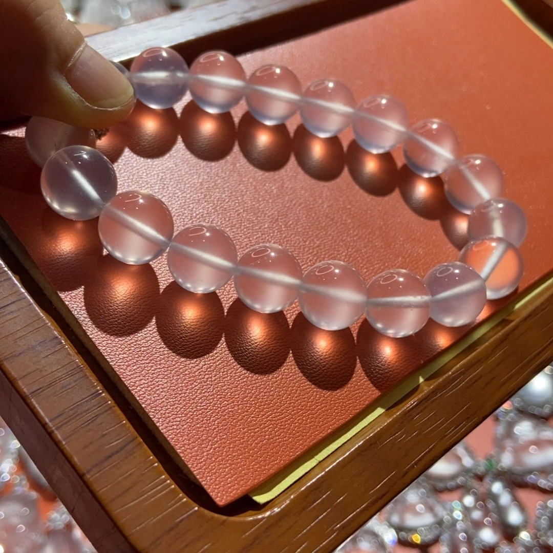 林***鹿石英质玉未镶嵌颈饰