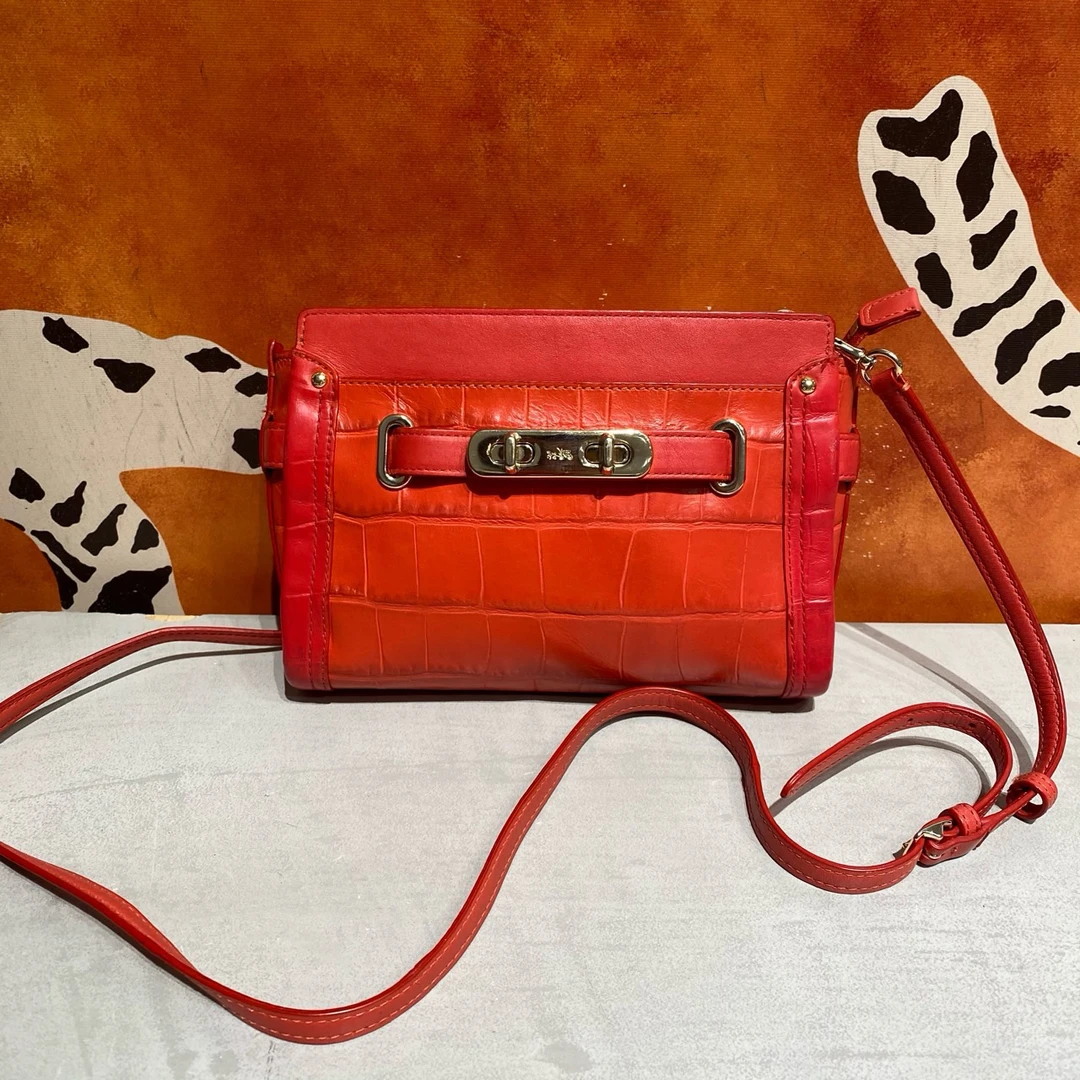 95新 品牌 95新 COACH/蔻驰 13063 斜挎包