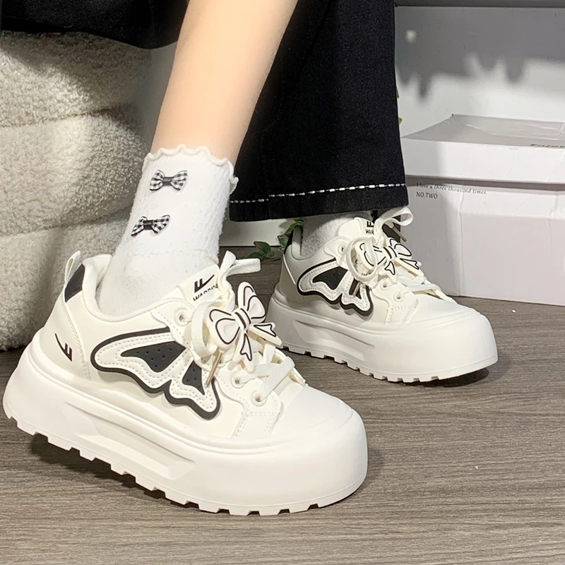 回力原创蝴蝶结厚底小白鞋女设计感小众鞋子女鞋百搭学生休闲板鞋
