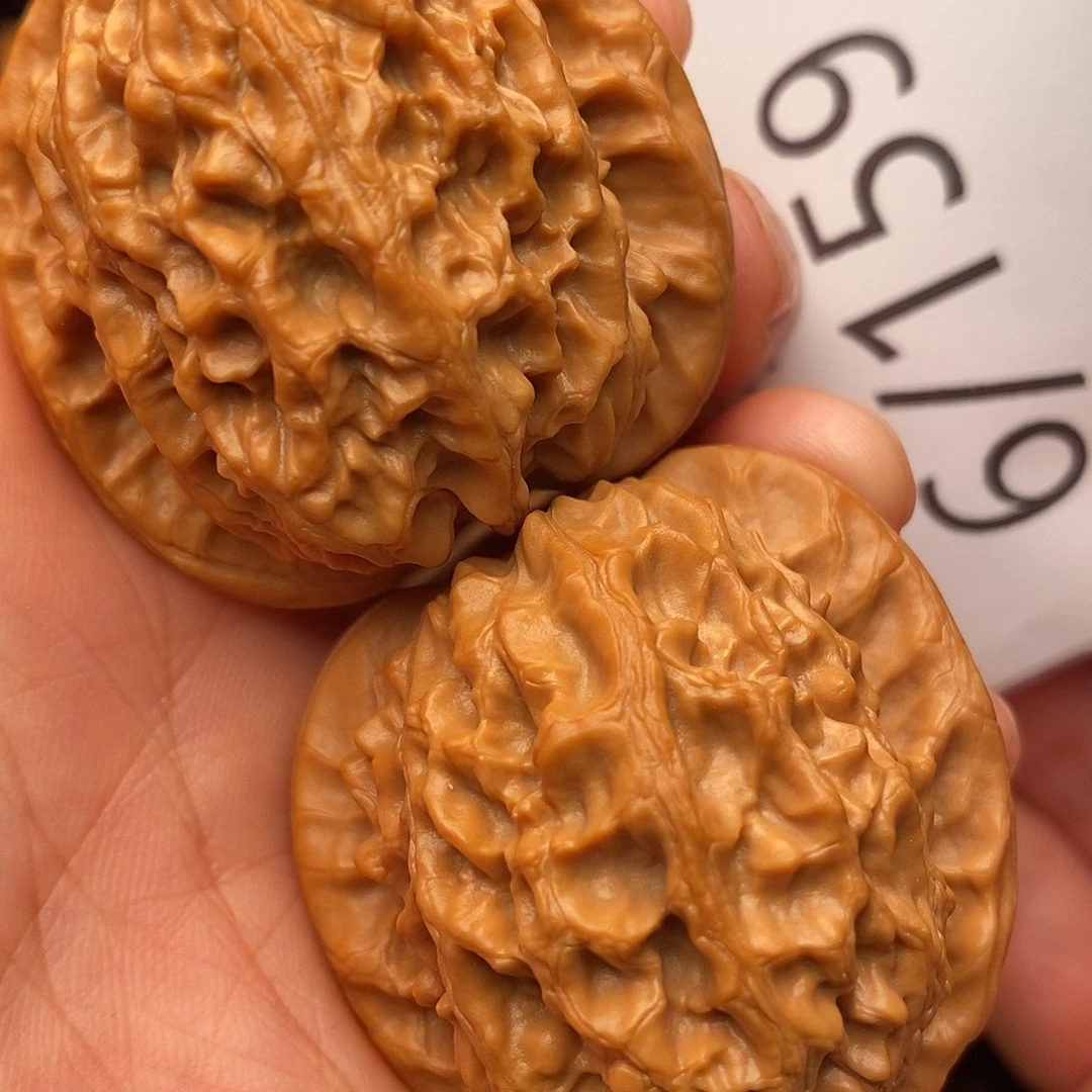 把件文玩核桃40金牛