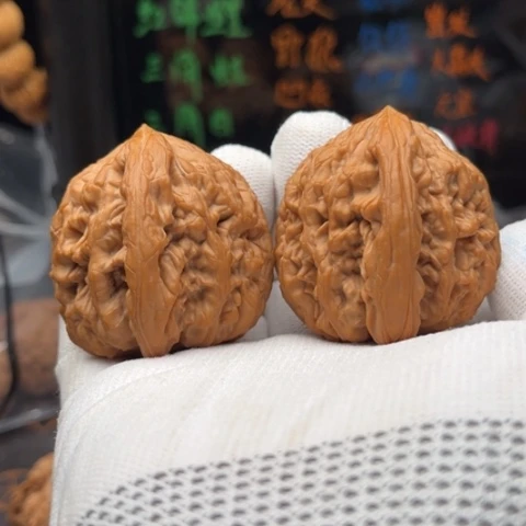 文玩核桃把件蓟县虎头王