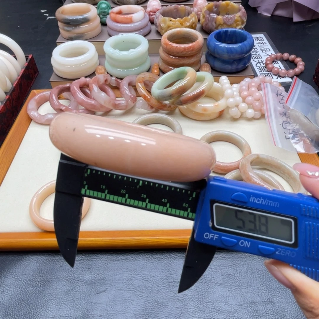 石英岩玉手链未镶嵌