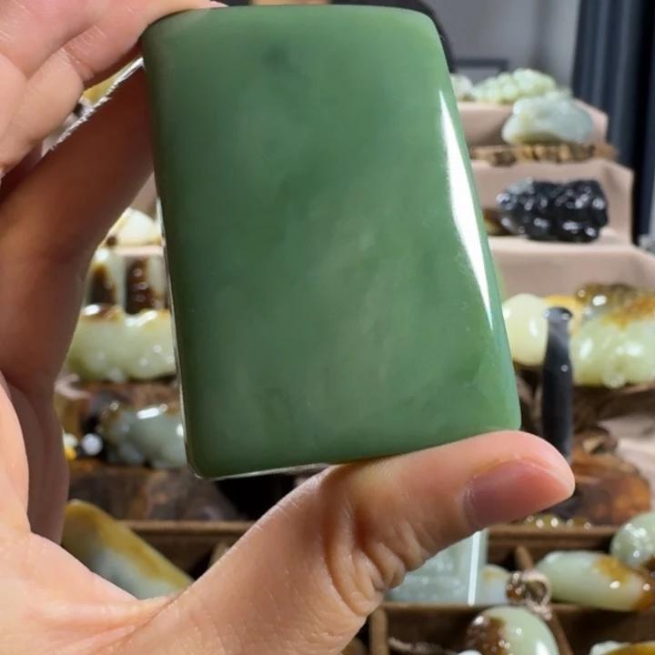 和田玉（糖玉）未镶嵌挂件