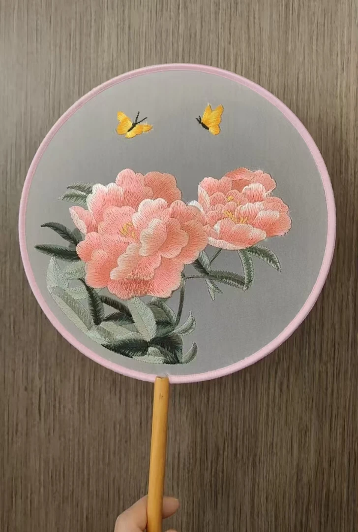 【F19】 苏绣精品双面刺绣古典团扇