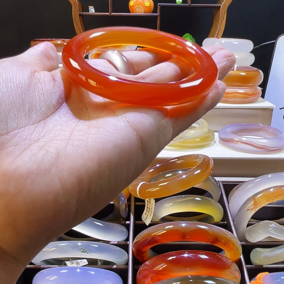 玛瑙/玉髓未镶嵌手镯